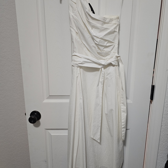 Banana Republic White Wrap Dress - Picture 4 of 6